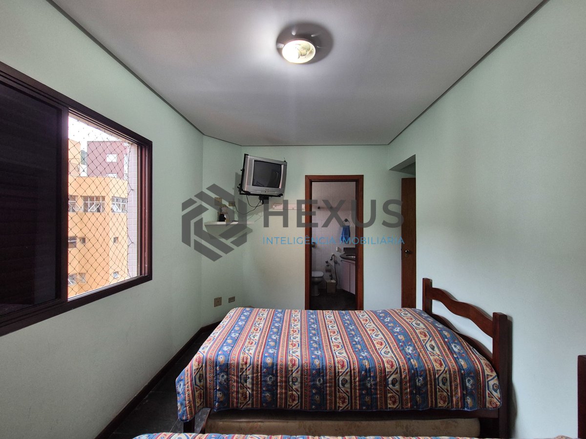Foto 21 de Apartamento com varanda na Praia das Pitangueiras, Guaruja