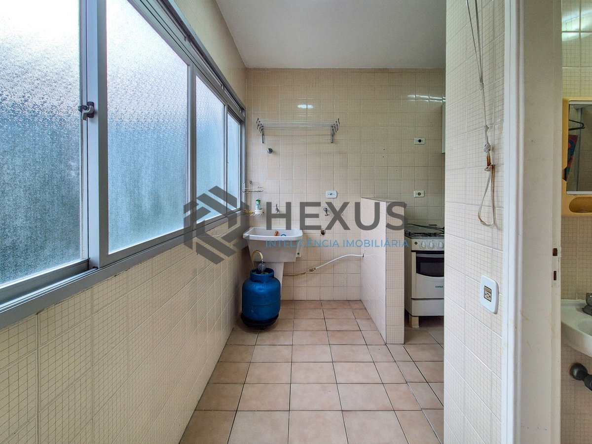 Foto 25 de Apartamento com varanda, lazer e vista mar na Praia das Pitangueiras, Guaruja
