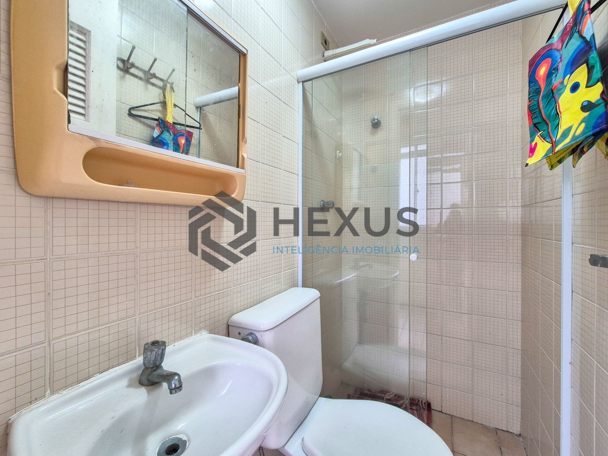 Foto 26 de Apartamento com varanda, lazer e vista mar na Praia das Pitangueiras, Guaruja