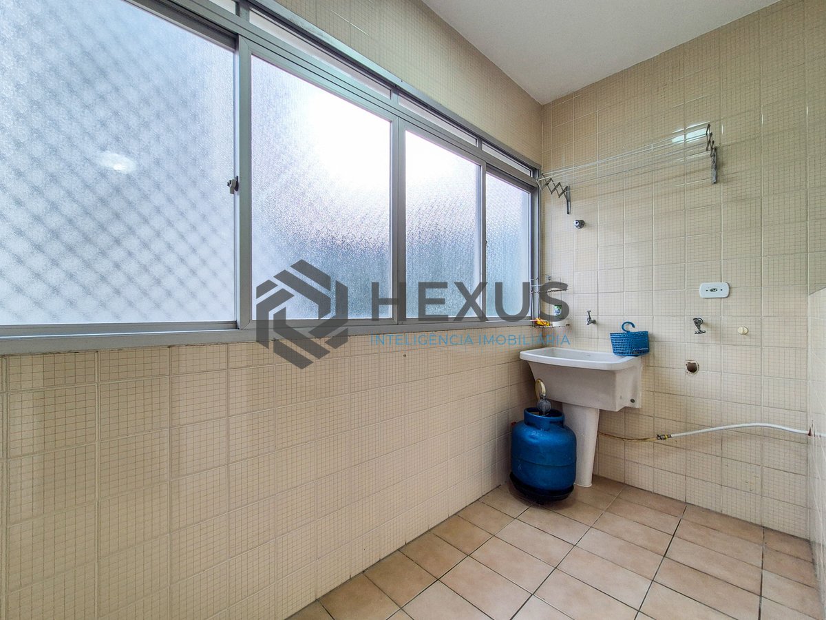 Foto 28 de Apartamento com varanda, lazer e vista mar na Praia das Pitangueiras, Guaruja