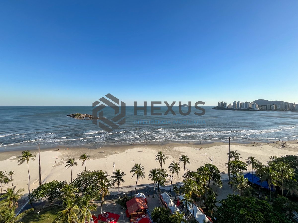 Foto 20 de Apartamento reformado frente mar com varanda vista mar na Praia das Pitangueiras, Guaruja