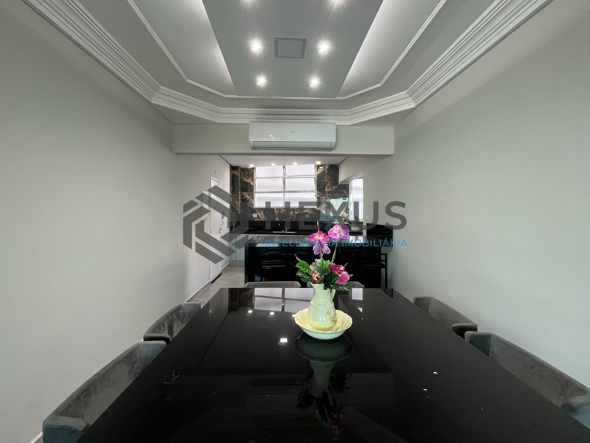 Foto 9 de Apartamento garden frente mar com quintal e área gourmet na Praia das Pitangueiras, Guaruja