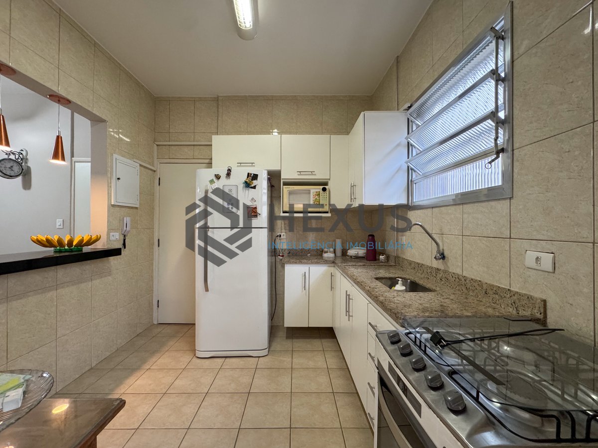 Foto 11 de Apartamento mobiliado na beira mar da Praia das Pitangueiras, Guaruja