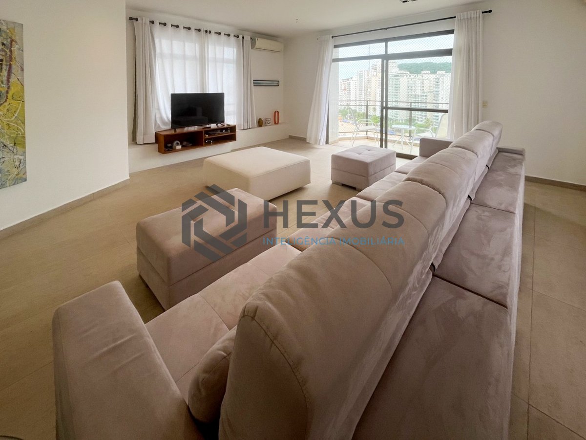 Foto 4 de Apartamento frente mar com varanda na Praia das Pitangueiras, Guaruja