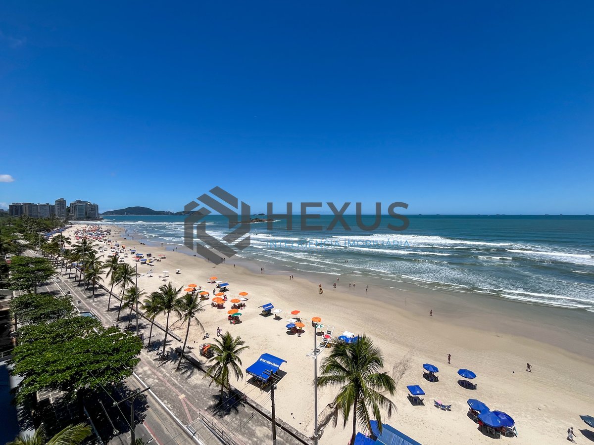 Foto 14 de Apartamento reformado frente mar com varanda e lazer na Praia das Pitangueiras, Guaruja