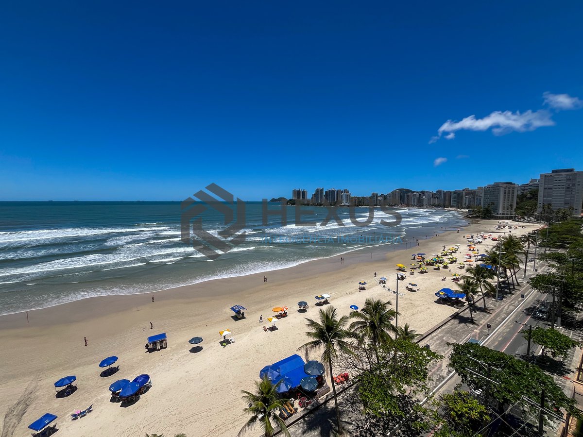Foto 15 de Apartamento reformado frente mar com varanda e lazer na Praia das Pitangueiras, Guaruja