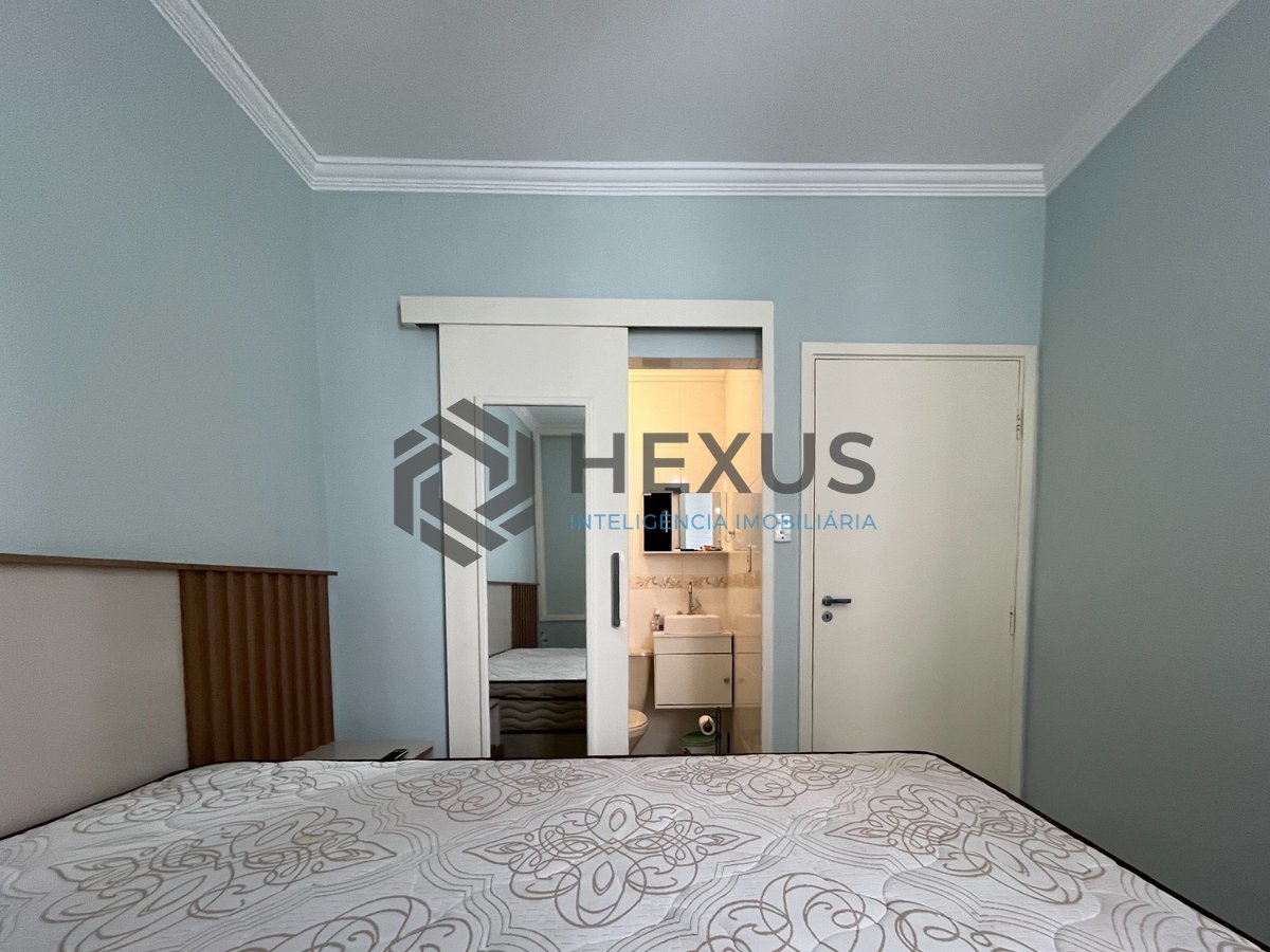 Foto 7 de Apartamento com custo baixo a uma quadra da Praia das Pitangueiras, Guaruja