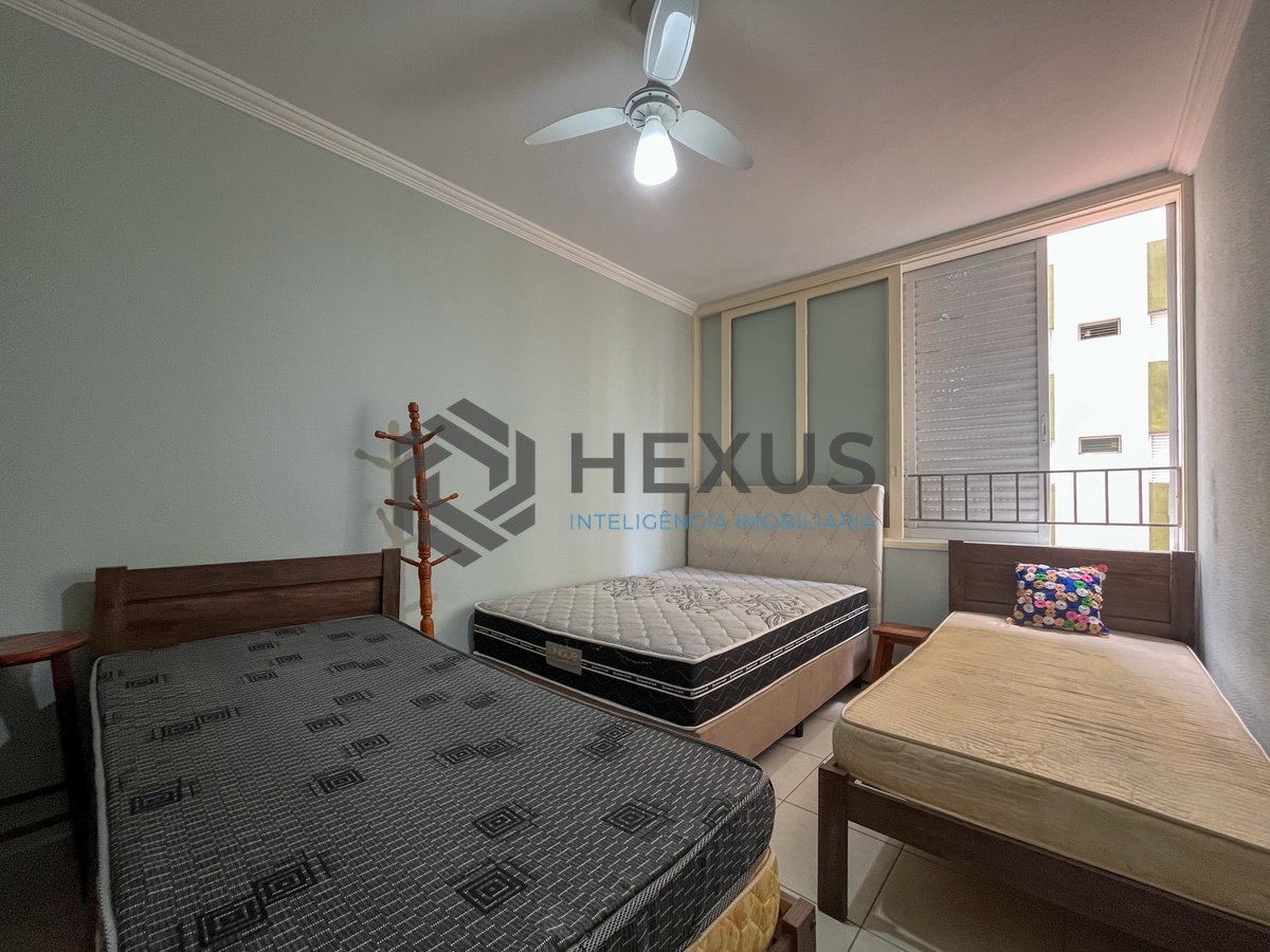 Foto 10 de Apartamento com custo baixo a uma quadra da Praia das Pitangueiras, Guaruja