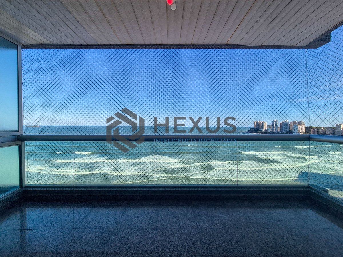 Foto 15 de Apartamento frente mar reformado com varanda na Praia das Pitangueiras, Guaruja
