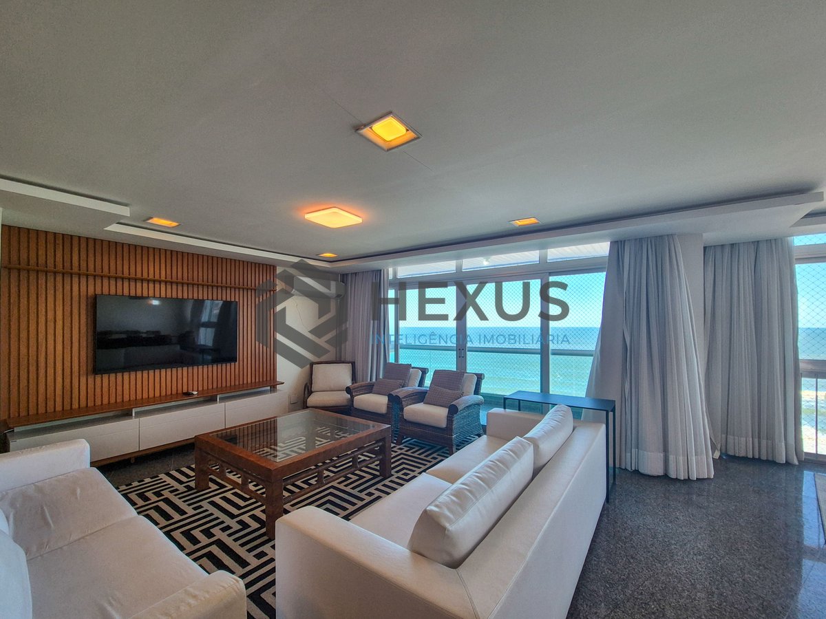 Foto 7 de Apartamento frente mar reformado com varanda na Praia das Pitangueiras, Guaruja