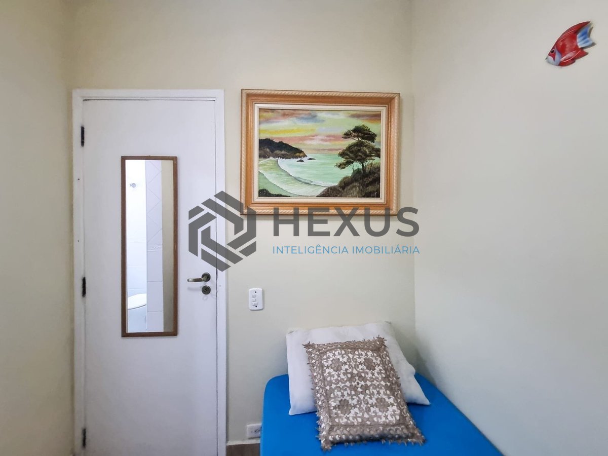 Foto 29 de Apartamento com varanda e lazer a uma quadra da Praia das Pitangueiras, Guaruja