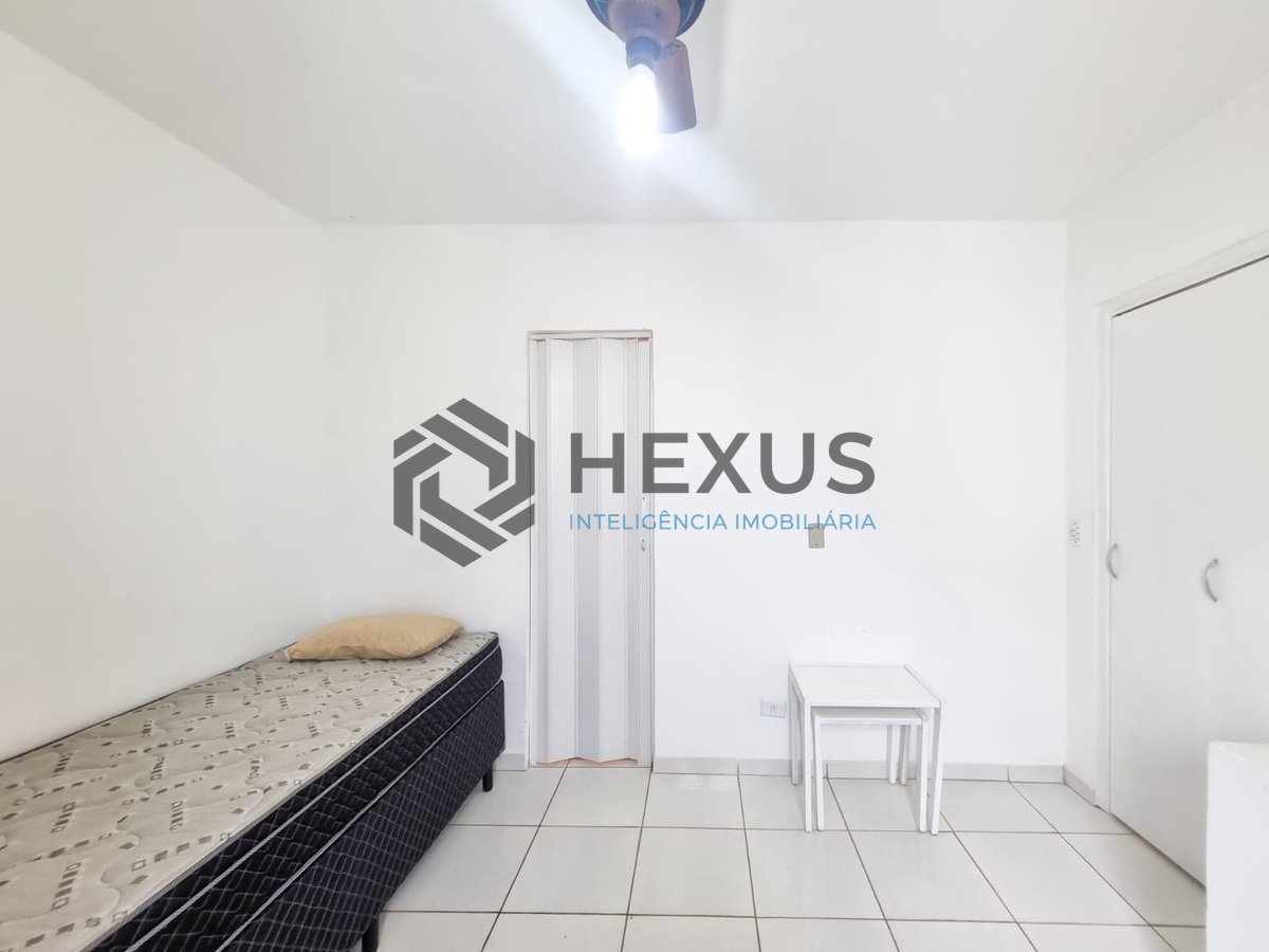 Foto 12 de Apartamento com varanda na beira mar da Praia das Pitangueiras, Guaruja