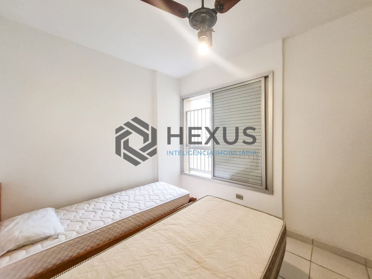 Foto 15 de Apartamento com varanda na beira mar da Praia das Pitangueiras, Guaruja