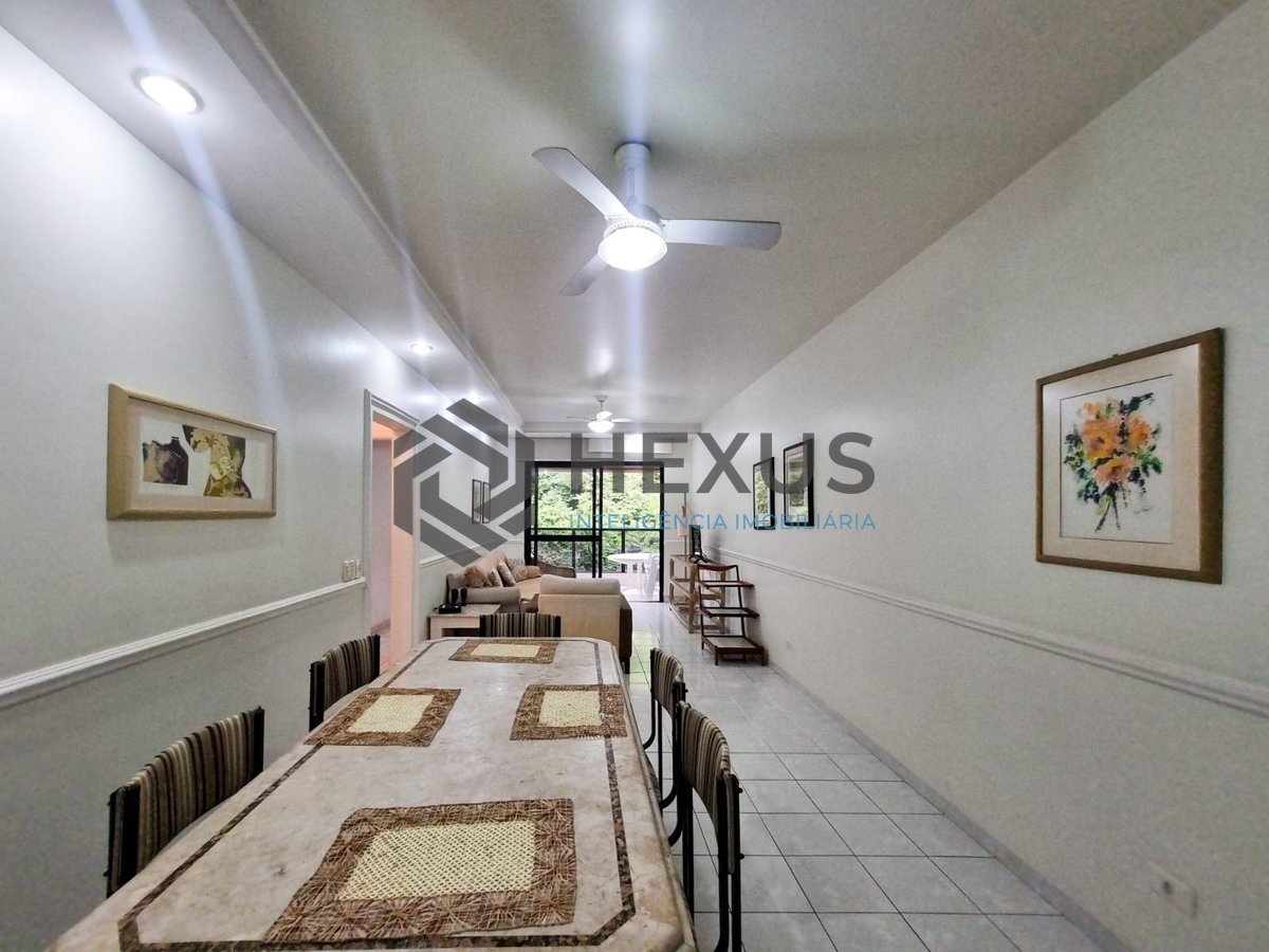 Foto 5 de Apartamento com varanda e lazer a 100m da praia nas Pitangueiras, Guarujá