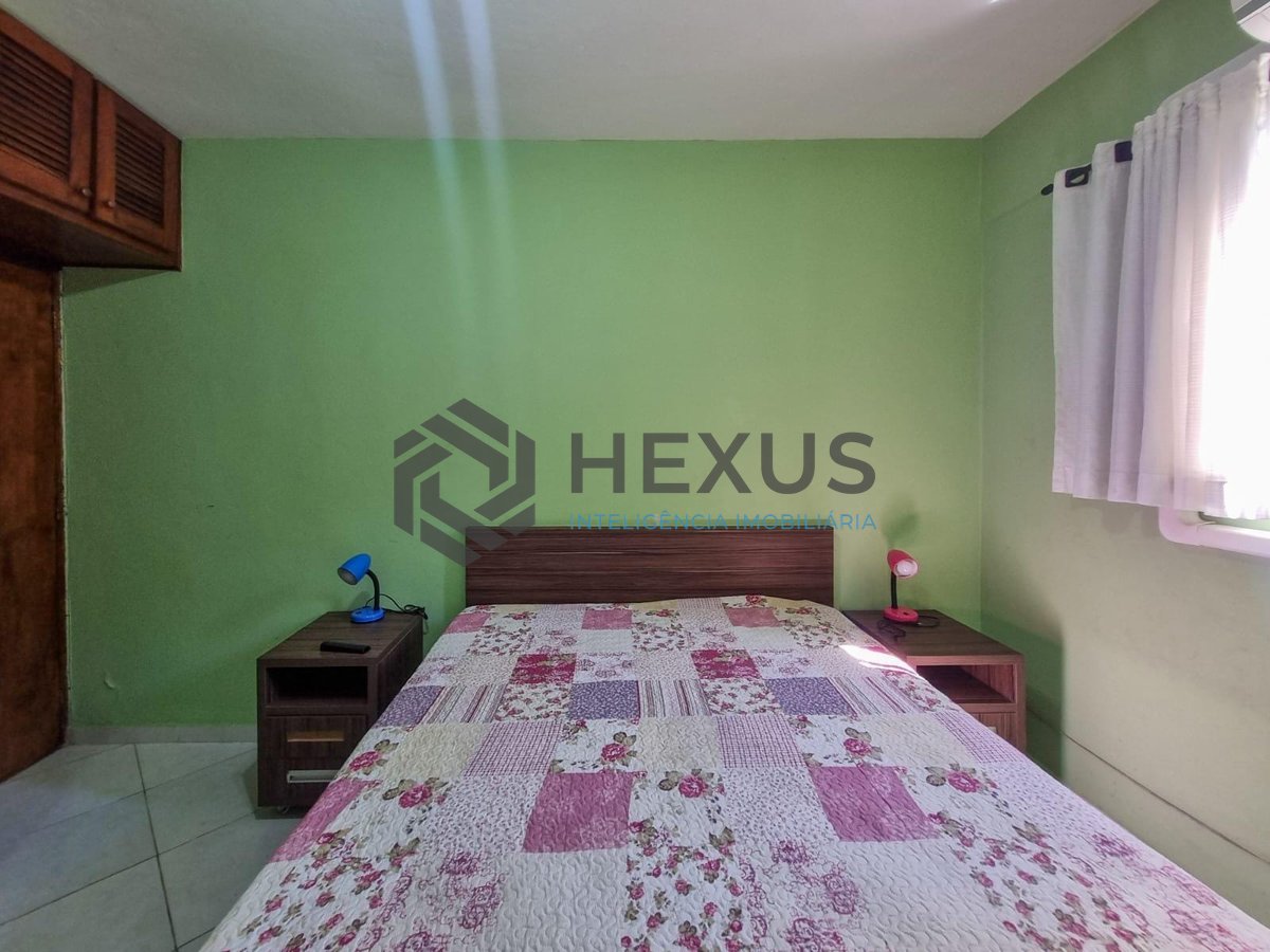 Foto 8 de Apartamento com despesas baixas a duas quadras da Praia das Pitangueiras, Guaruja