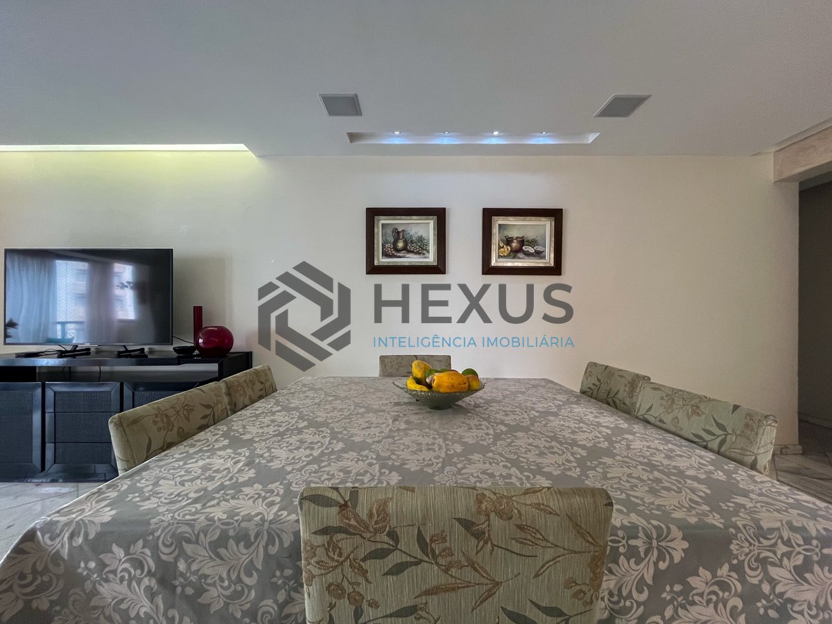 Foto 5 de Apartamento com varanda e lazer na Praia das Pitangueiras, Guaruja