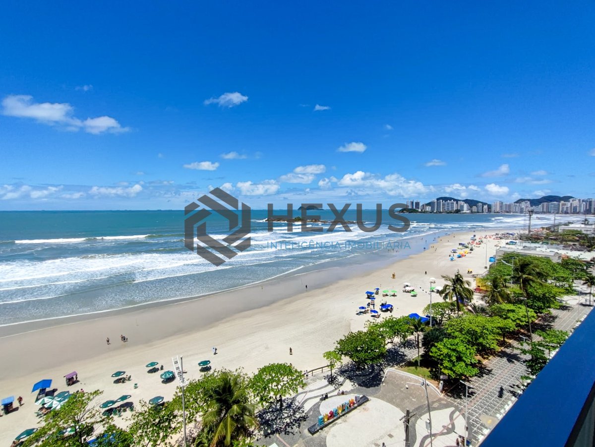 Foto 18 de Apartamento reformado frente mar com varanda vista mar na Praia das Pitangueiras, Guaruja
