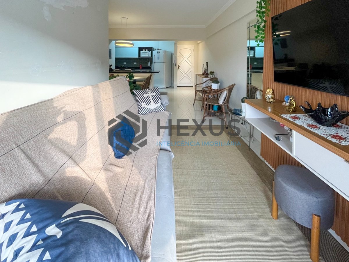 Foto 5 de Apartamento beira mar com varanda e lazer na Praia da Enseada, Guaruja