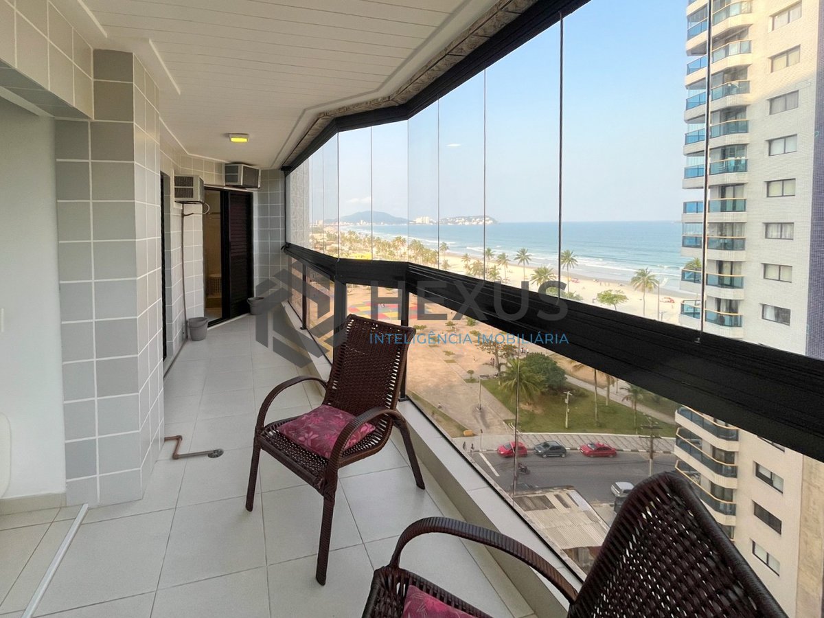 Foto 7 de Apartamento beira mar com varanda e lazer na Praia da Enseada, Guaruja