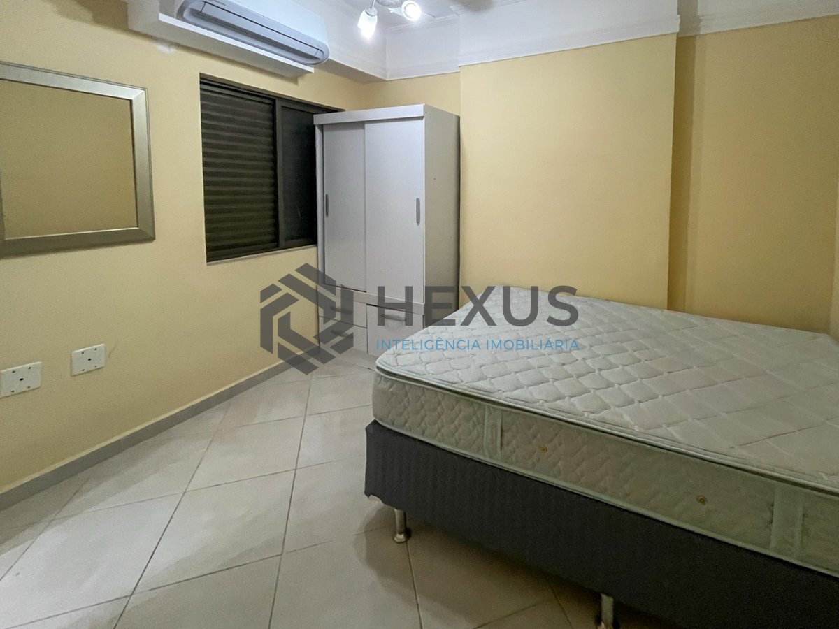 Foto 16 de Apartamento beira mar com varanda e lazer na Praia da Enseada, Guaruja