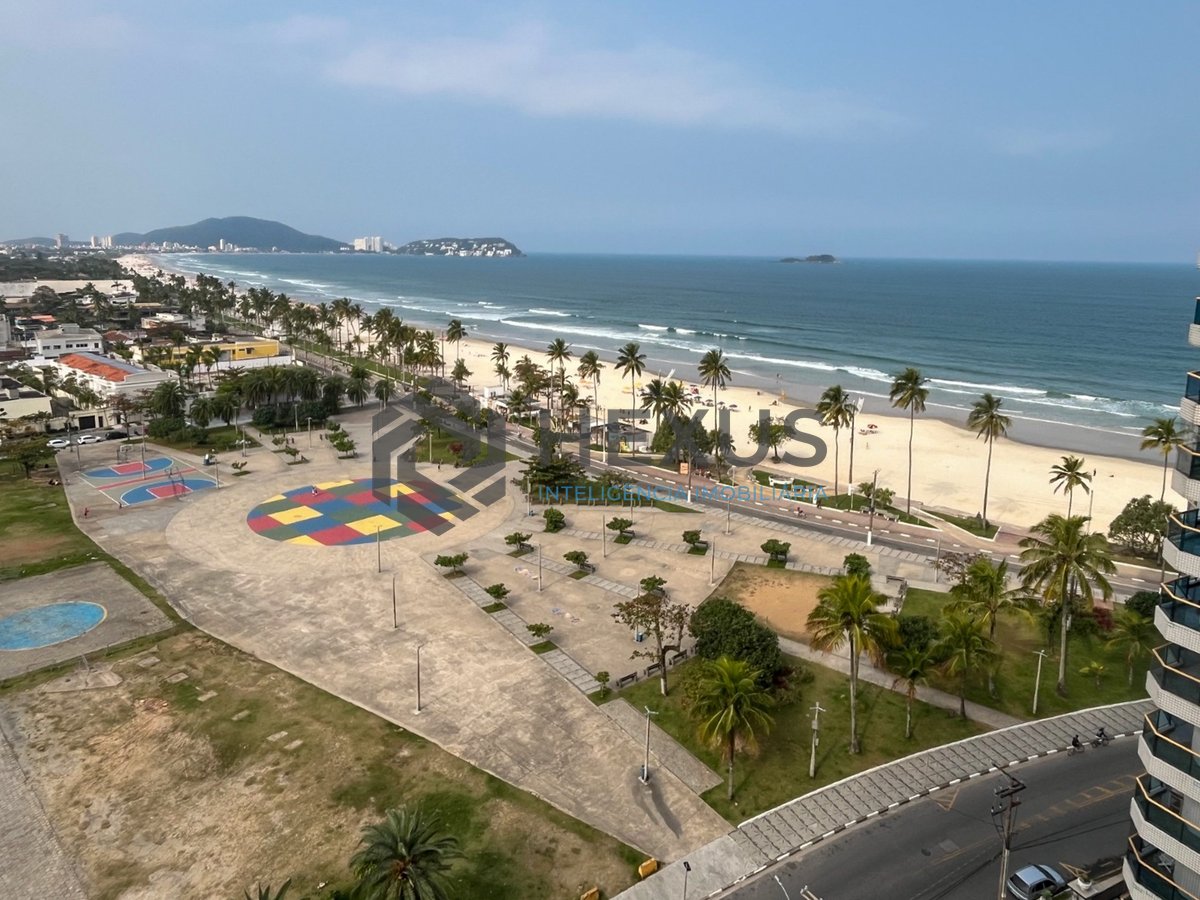 Foto 9 de Apartamento beira mar com varanda, vista mar e lazer na Praia da Enseada, Guaruja