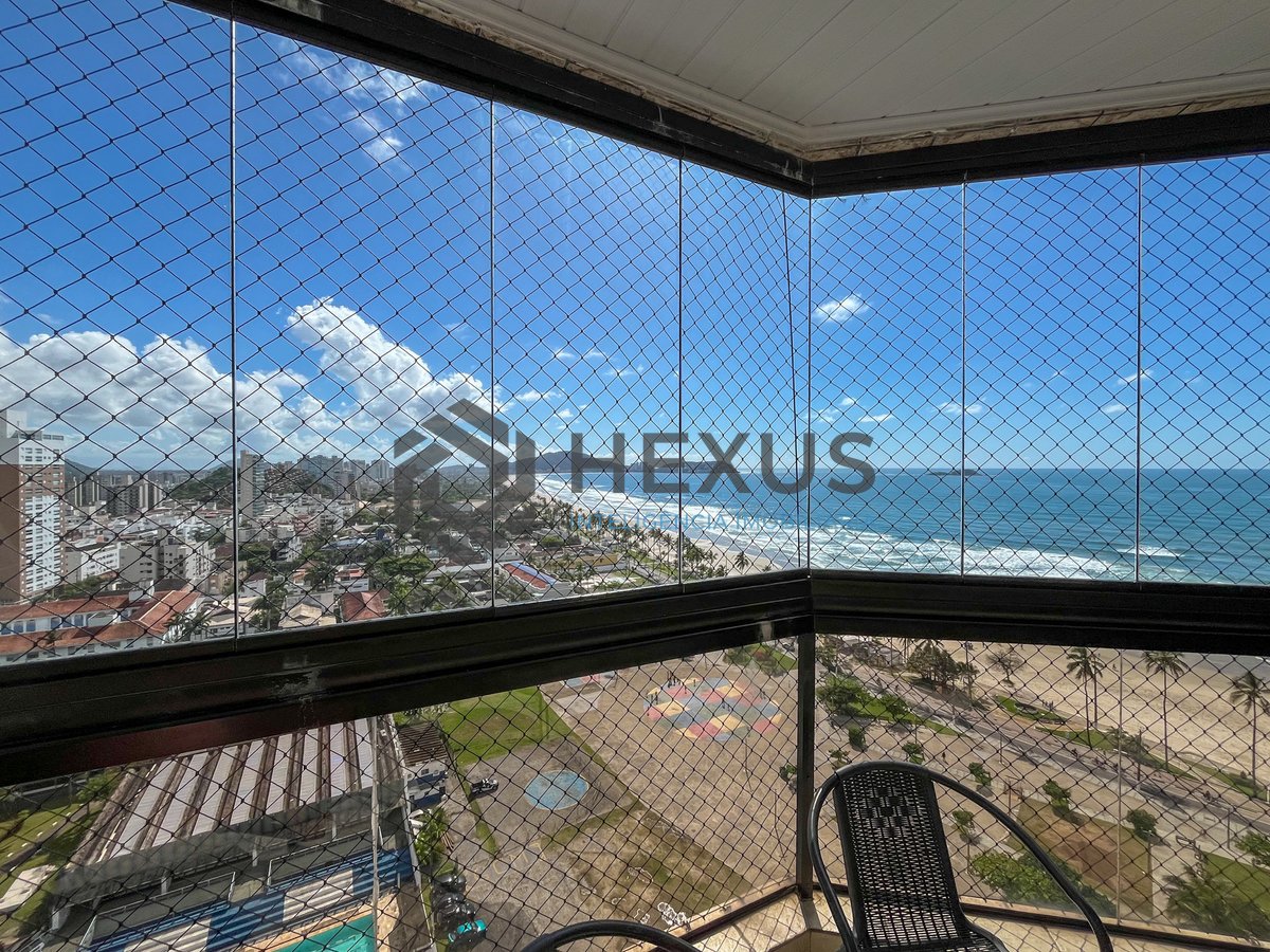 Foto 11 de Apartamento com varanda, vista mar e lazer de clube na beira mar da Praia da Enseada, Guaruja