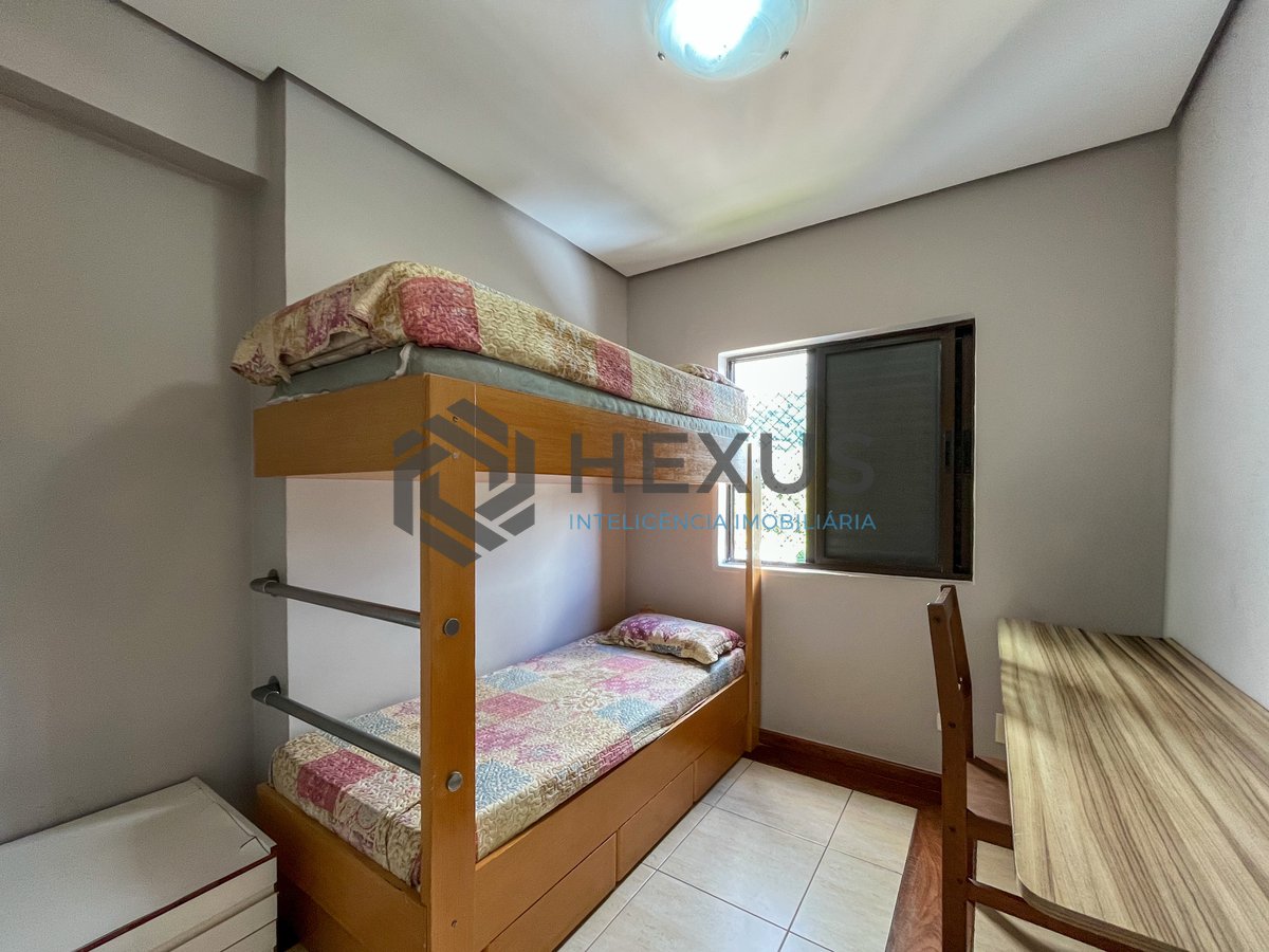 Foto 16 de Apartamento com varanda, vista mar e lazer de clube na beira mar da Praia da Enseada, Guaruja