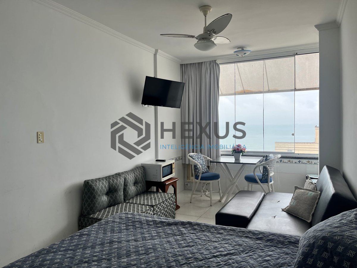 Foto 3 de Apartamento com vista mar e lazer a uma quadra da Praia das Pitangueiras, Guaruja