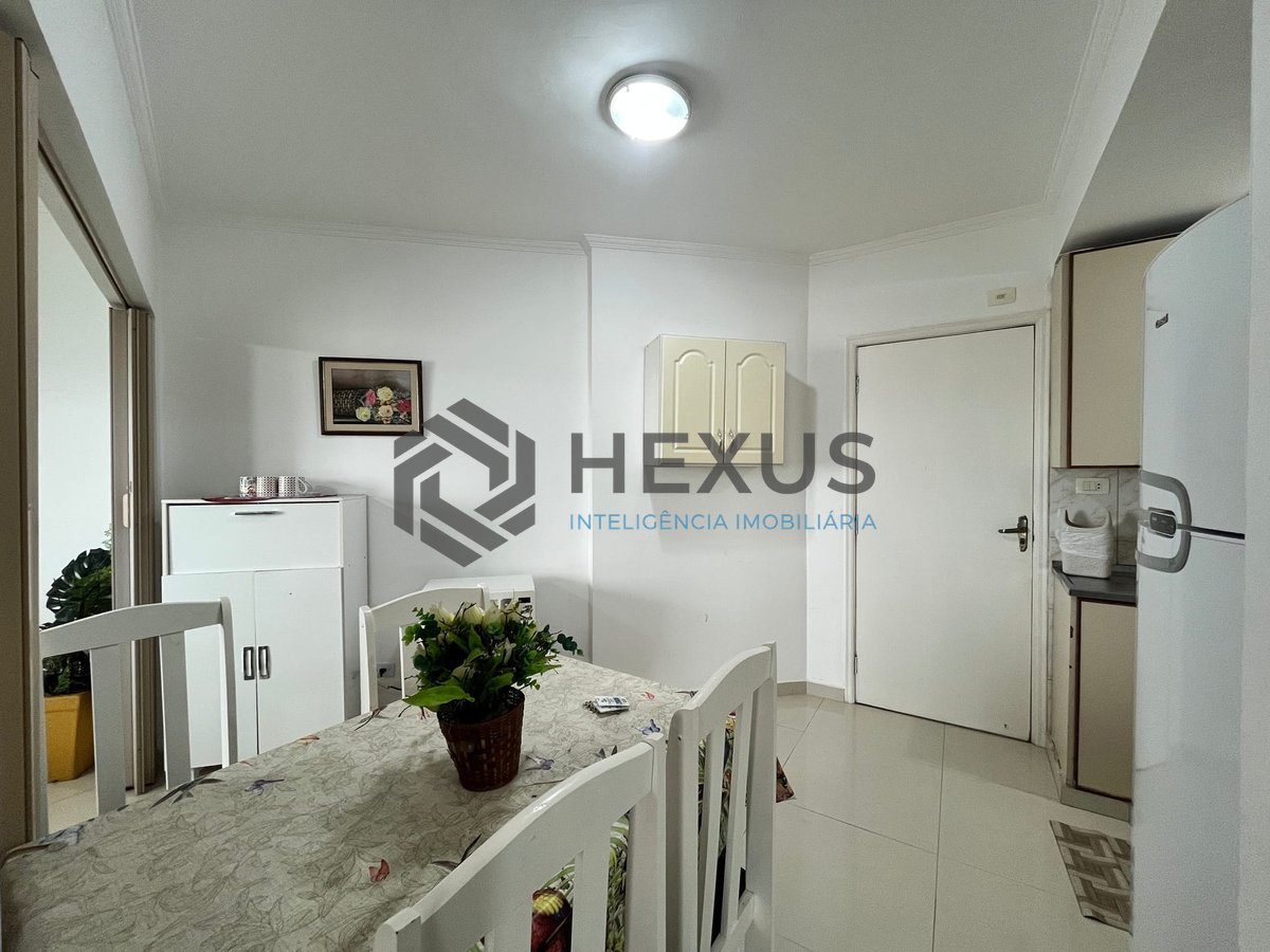 Foto 5 de Apartamento com vista mar e lazer a uma quadra da Praia das Pitangueiras, Guaruja