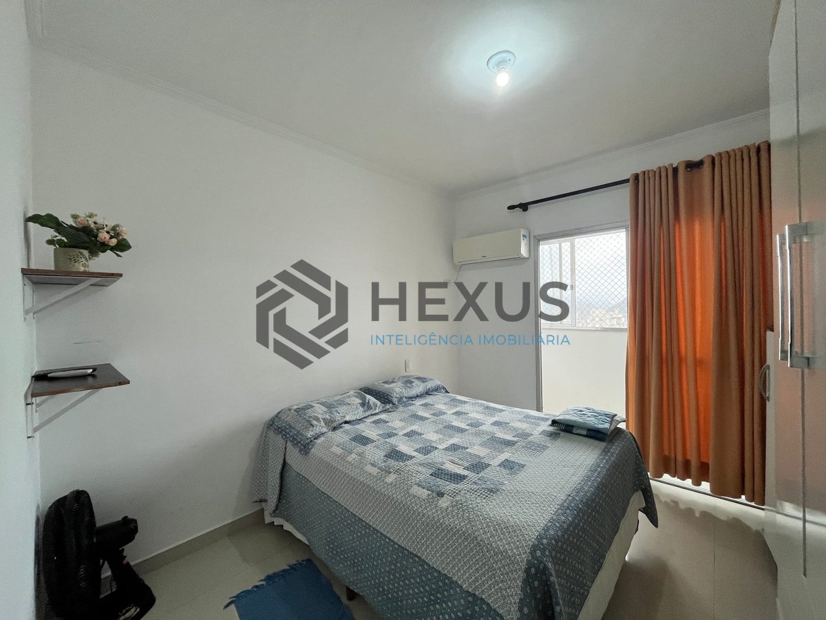 Foto 8 de Apartamento com vista mar e lazer a uma quadra da Praia das Pitangueiras, Guaruja