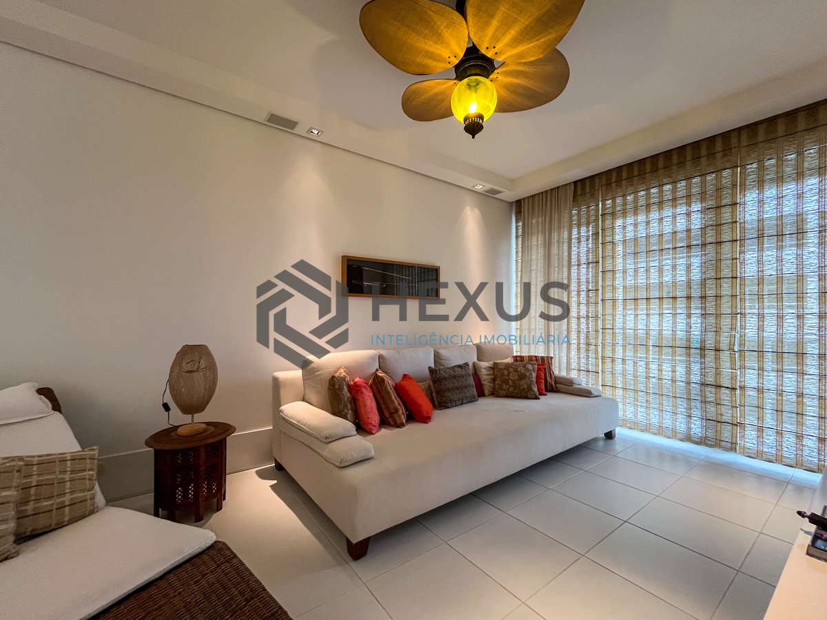 Foto 8 de Apartamento com varanda e vista mar na quadra mar da Praia das Pitangueiras, Guaruja