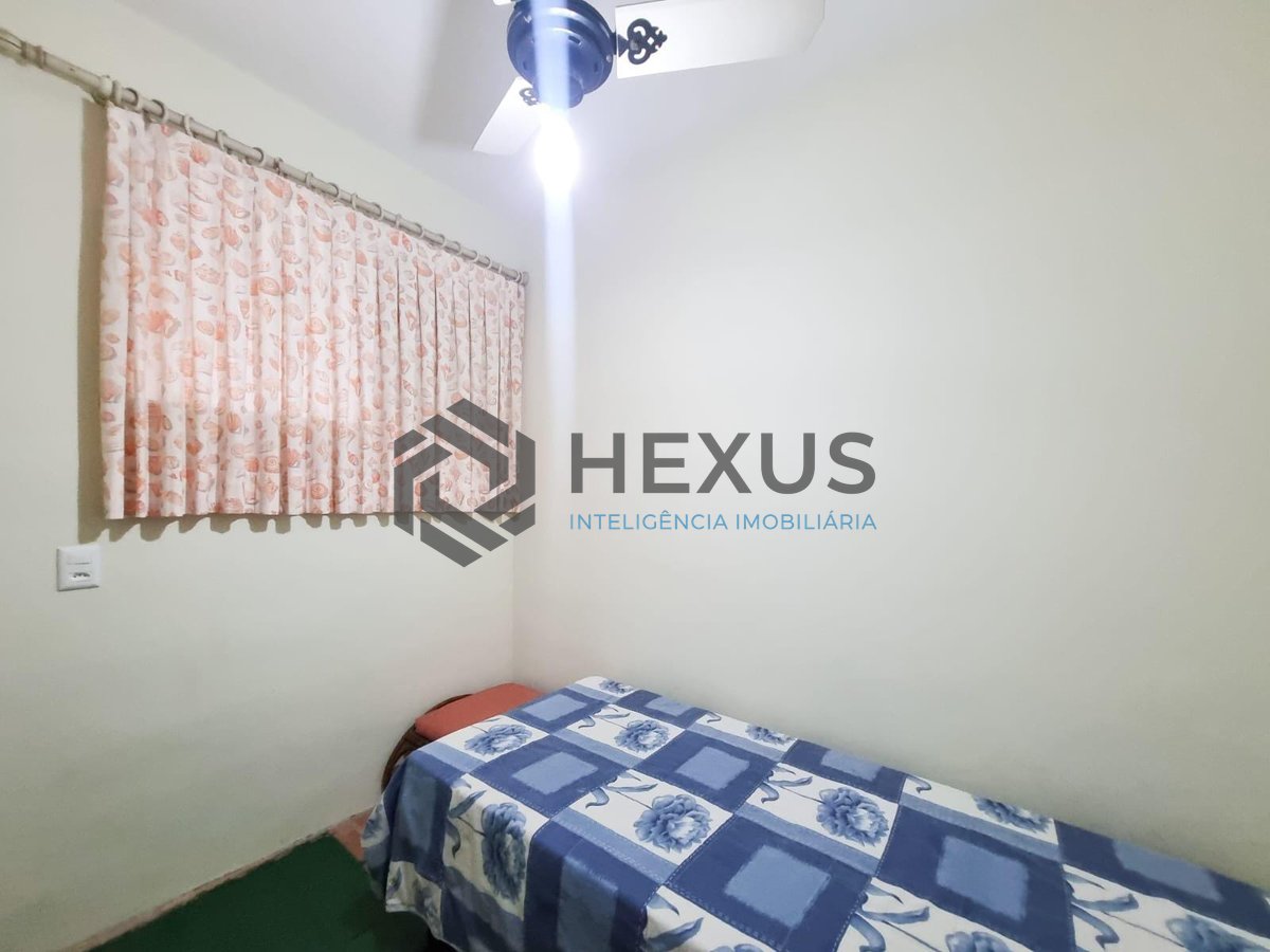 Foto 13 de Apartamento com varanda e lazer a uma quadra da Praia das Pitangueiras, Guaruja