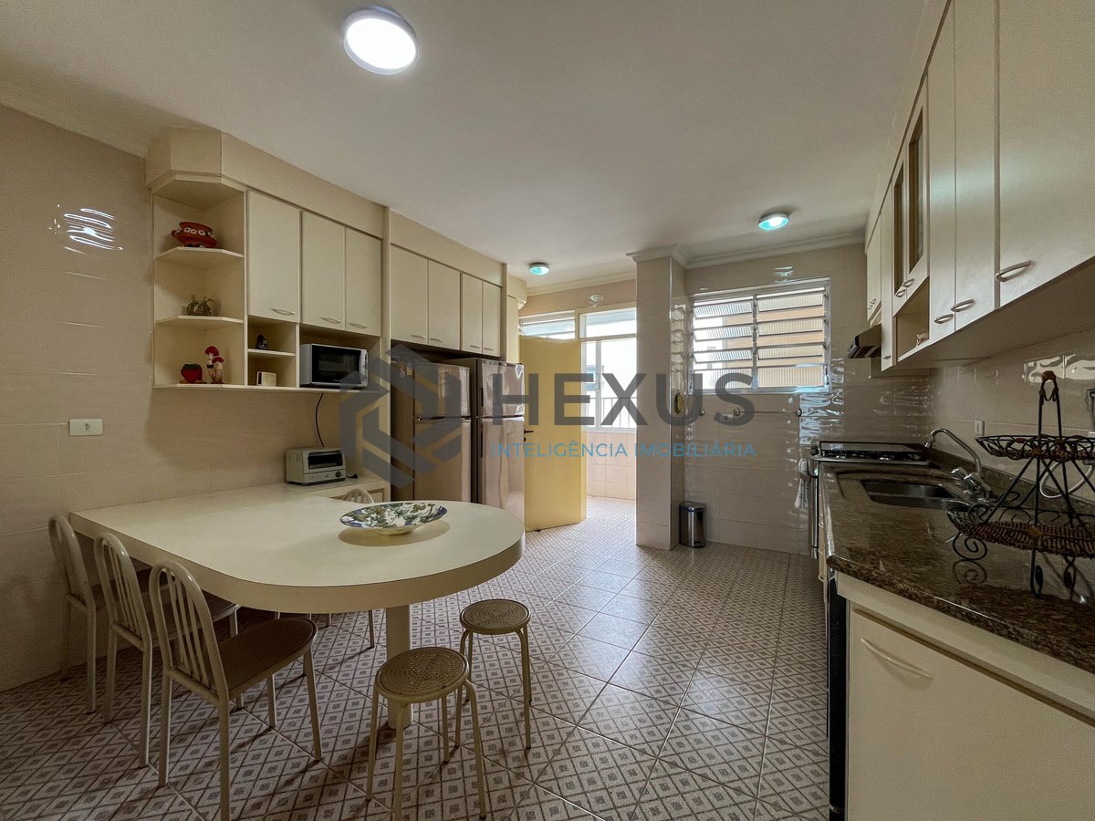 Foto 46 de Apartamento reformado frente mar na Praia das Pitangueiras, Guaruja