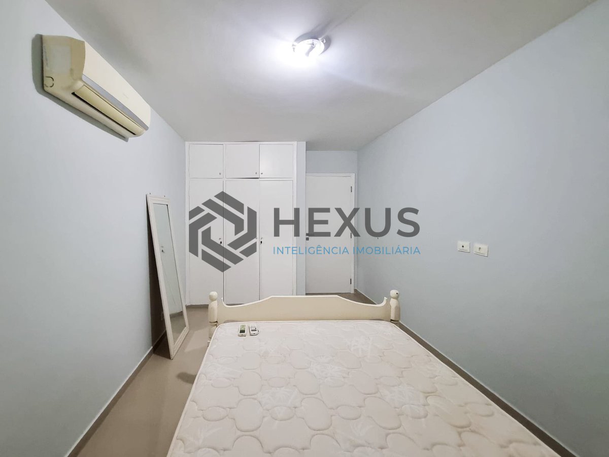 Foto 16 de Apartamento com varanda na Praia das Pitangueiras, Guaruja