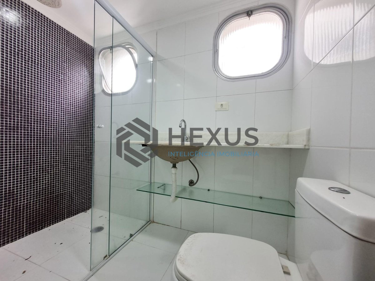 Foto 20 de Apartamento com varanda na Praia das Pitangueiras, Guaruja