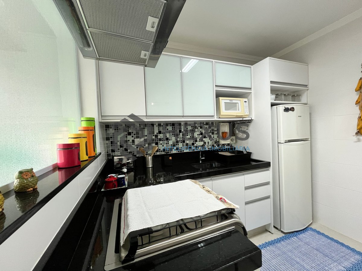Foto 11 de Apartamento mobiliado na Praia da Enseada, Guaruja