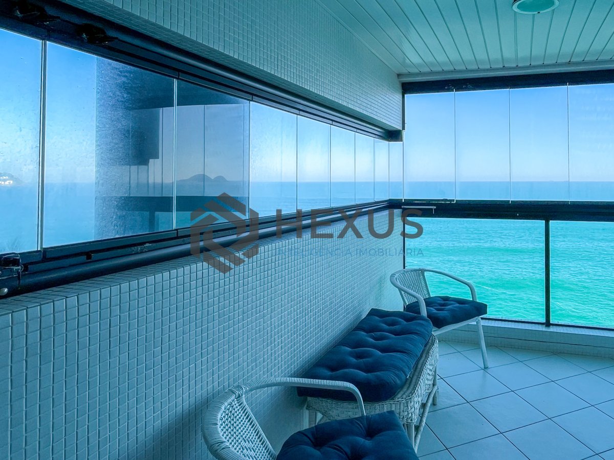 Foto 23 de Apartamento frente mar com varanda gourmet e lazer na Praia das Pitangueiras, Guaruja