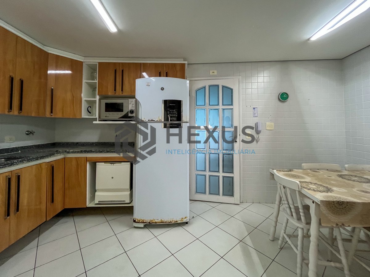 Foto 37 de Apartamento frente mar com varanda gourmet e lazer na Praia das Pitangueiras, Guaruja