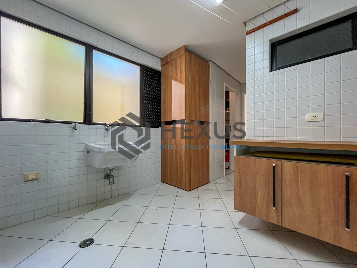 Foto 38 de Apartamento frente mar com varanda gourmet e lazer na Praia das Pitangueiras, Guaruja