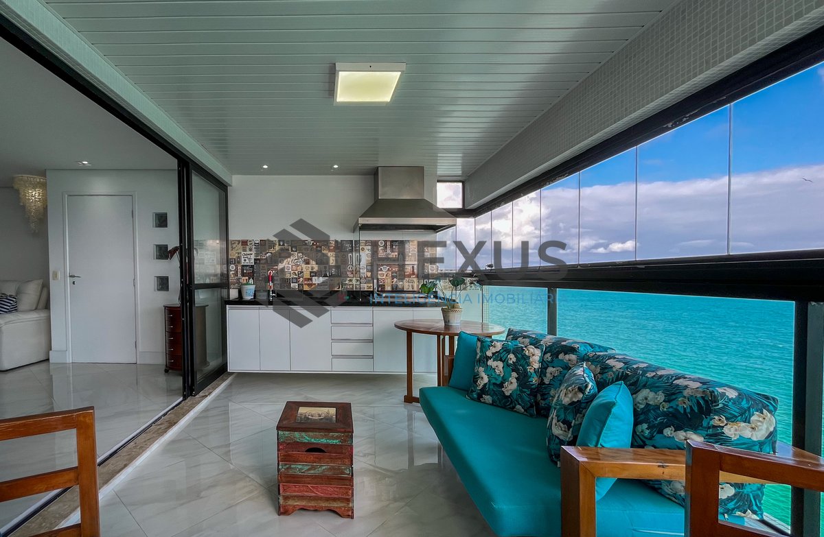 Foto 2 de Apartamento frente mar com varanda gourmet e lazer na Praia das Pitangueiras, Guaruja
