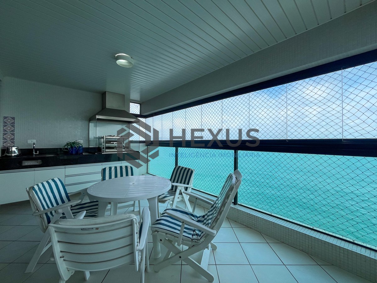 Foto 2 de Apartamento frente mar com varanda gourmet, lazer completo e vista mar na Praia das Pitangueiras, Guaruja
