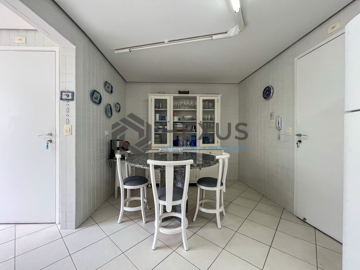 Foto 29 de Apartamento frente mar com varanda gourmet, lazer completo e vista mar na Praia das Pitangueiras, Guaruja