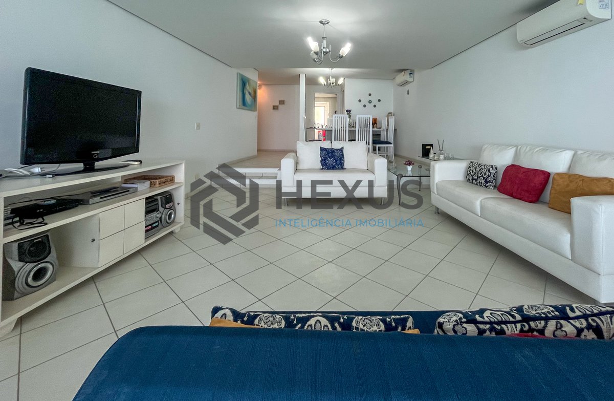 Foto 9 de Apartamento frente mar com varanda gourmet, lazer completo e vista mar na Praia das Pitangueiras, Guaruja