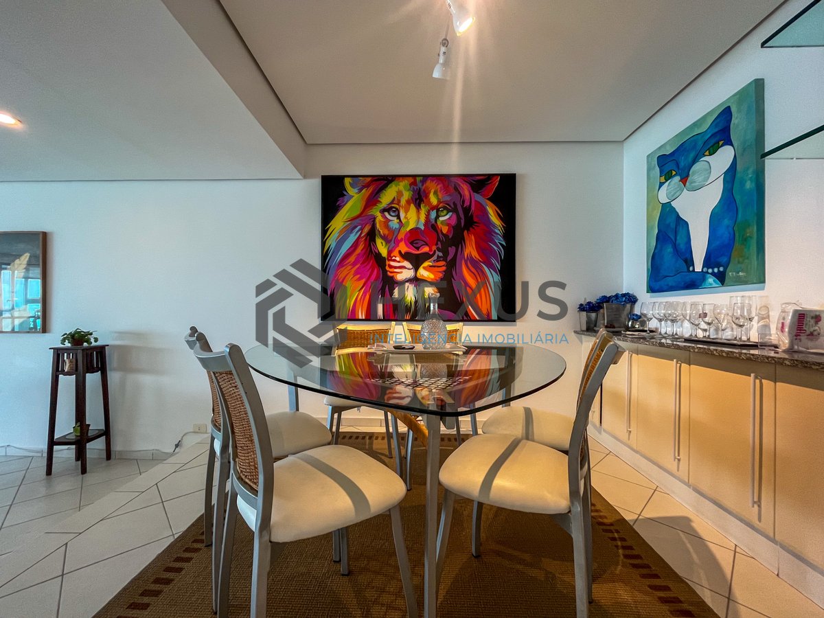 Foto 8 de Apartamento frente mar com varanda gourmet e lazer completo na Praia das Pitangueiras, Guaruja