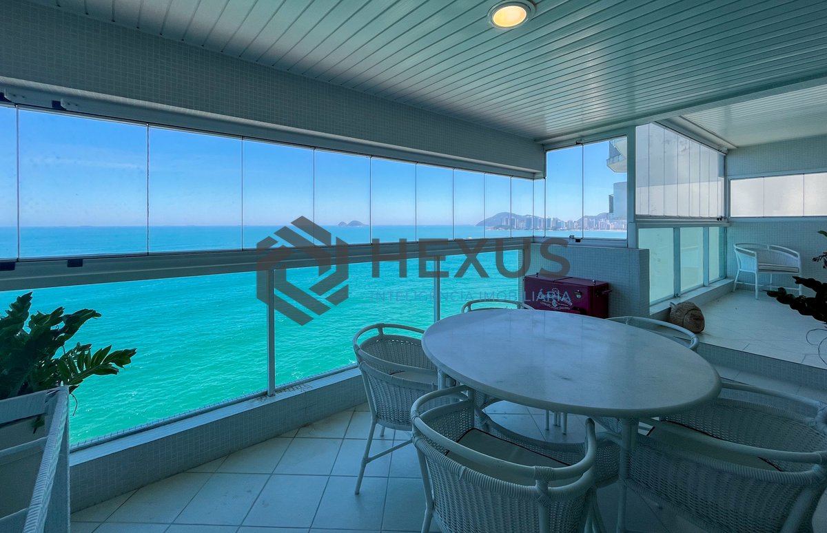 Foto 13 de Apartamento frente mar com varanda gourmet e lazer na Praia das Pitangueiras, Guaruja