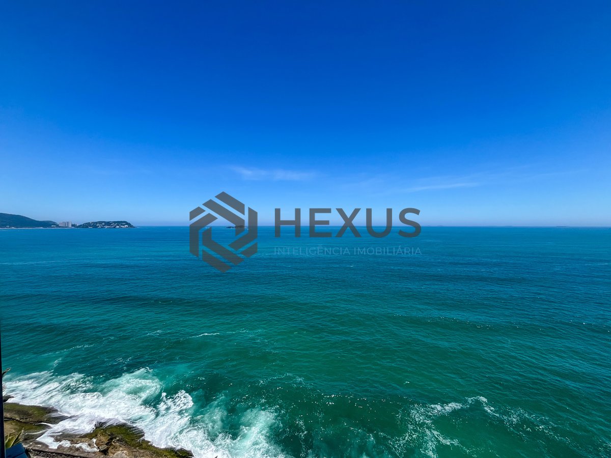 Foto 15 de Apartamento frente mar com varanda gourmet e lazer na Praia das Pitangueiras, Guaruja