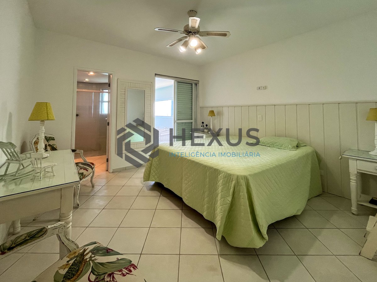 Foto 21 de Apartamento frente mar com varanda gourmet e lazer na Praia das Pitangueiras, Guaruja