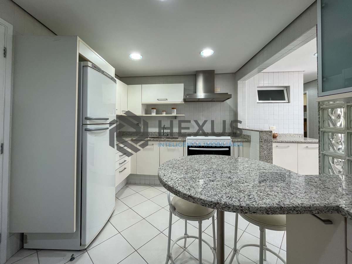 Foto 37 de Apartamento frente mar com varanda gourmet e lazer na Praia das Pitangueiras, Guaruja
