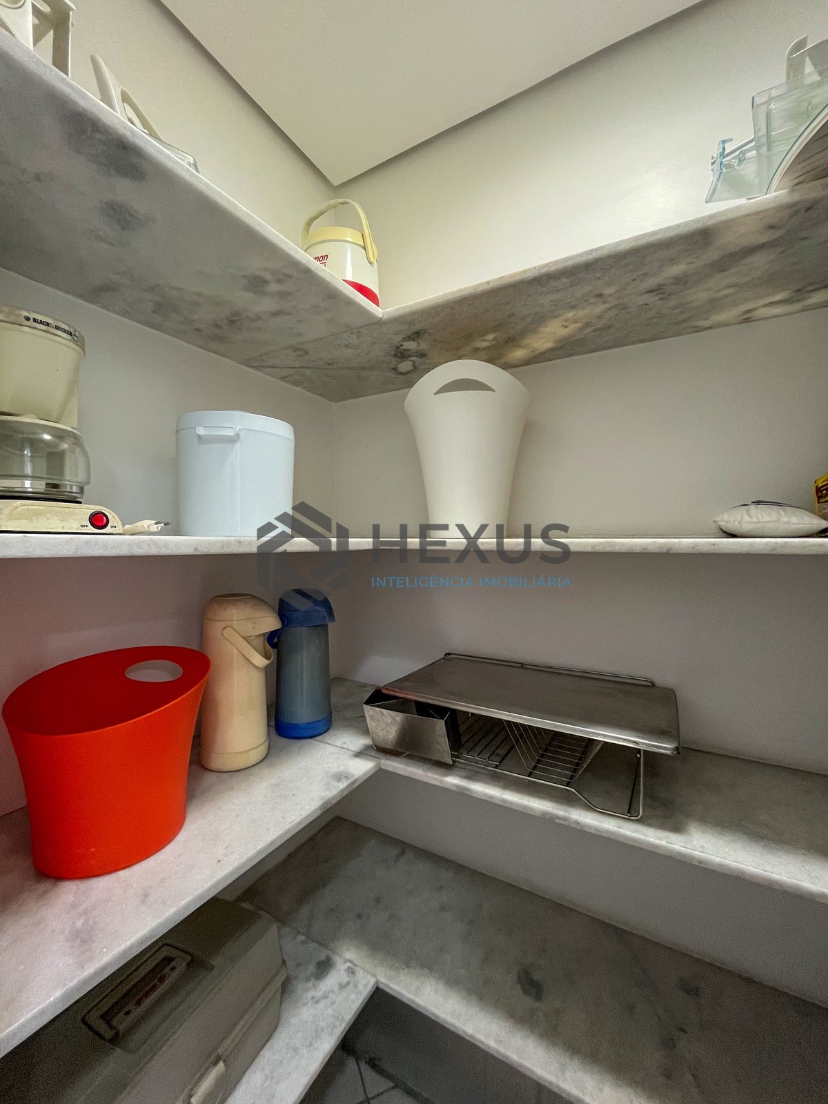 Foto 41 de Apartamento frente mar com varanda gourmet e lazer na Praia das Pitangueiras, Guaruja