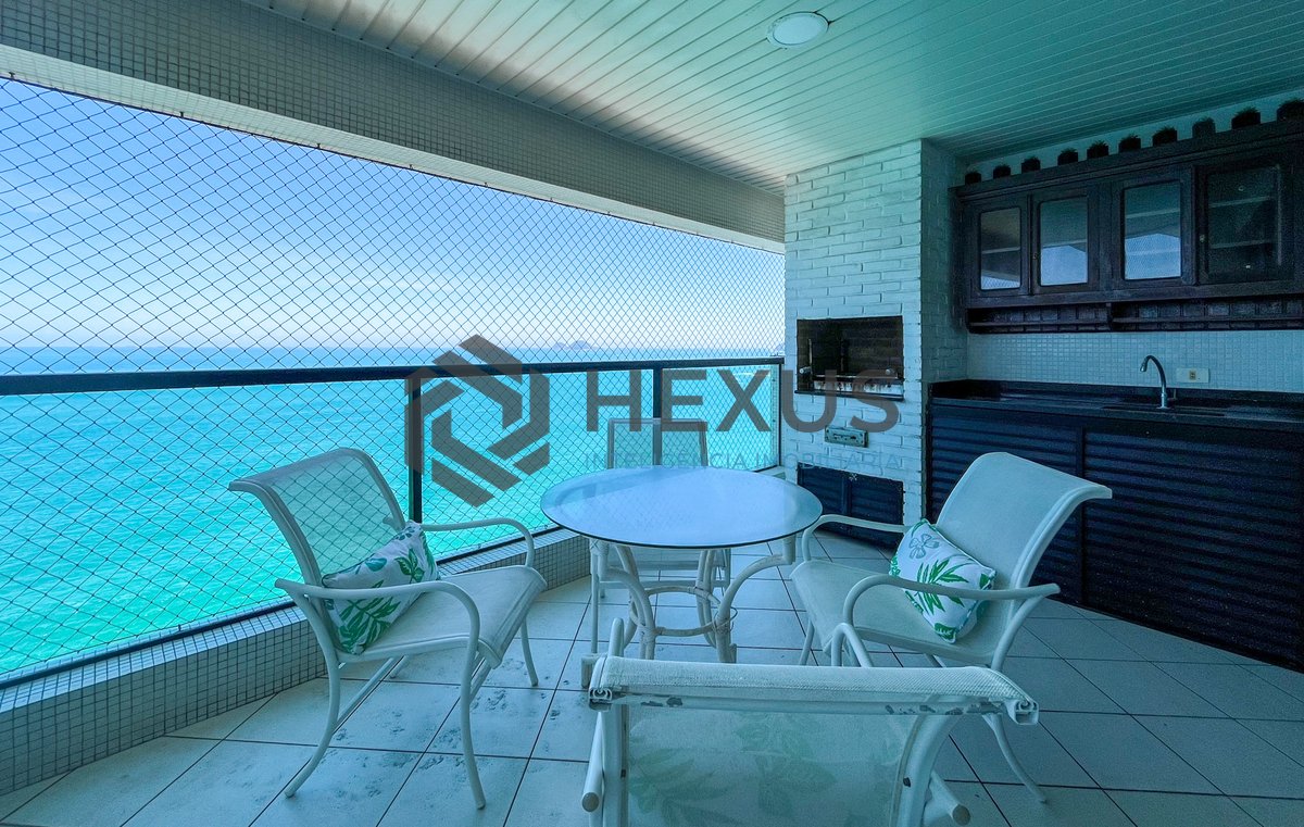 Foto 11 de Apartamento frente mar com varanda gourmet e lazer na Praia das Pitangueiras, Guaruja